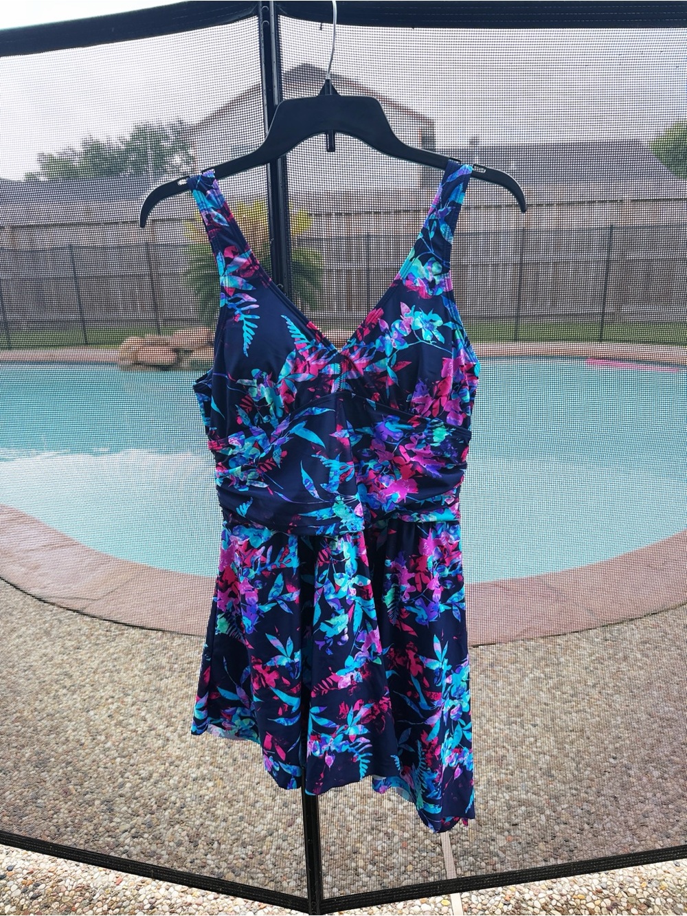 Floral Swimdress with V-Neck sz M